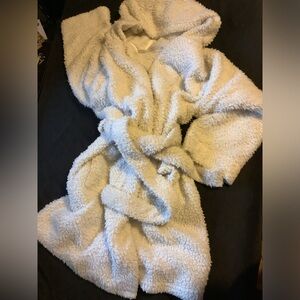 Cat and Jack white robe with ears size large 10/12